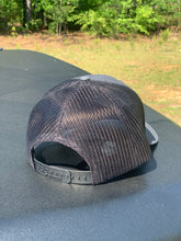 Load image into Gallery viewer, Grey Critter Fixer Snapback
